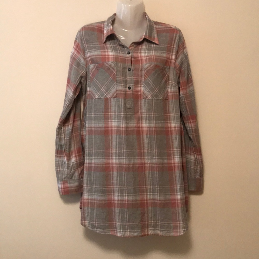 Long Sleeve Plaid Maternity Top